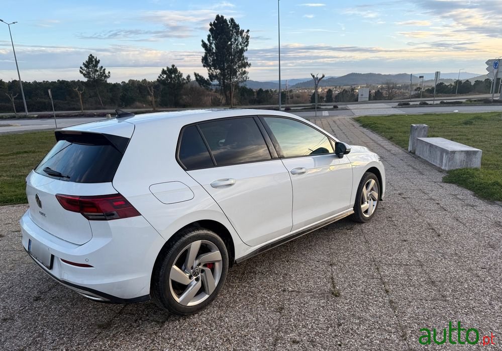 2022' Volkswagen Golf photo #4