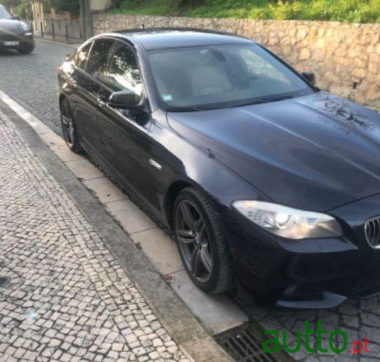 2011' BMW 535 535 D photo #1