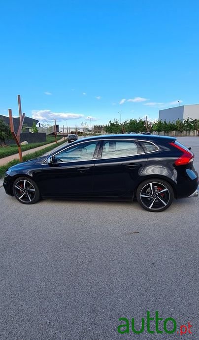 2014' Volvo V40 photo #5