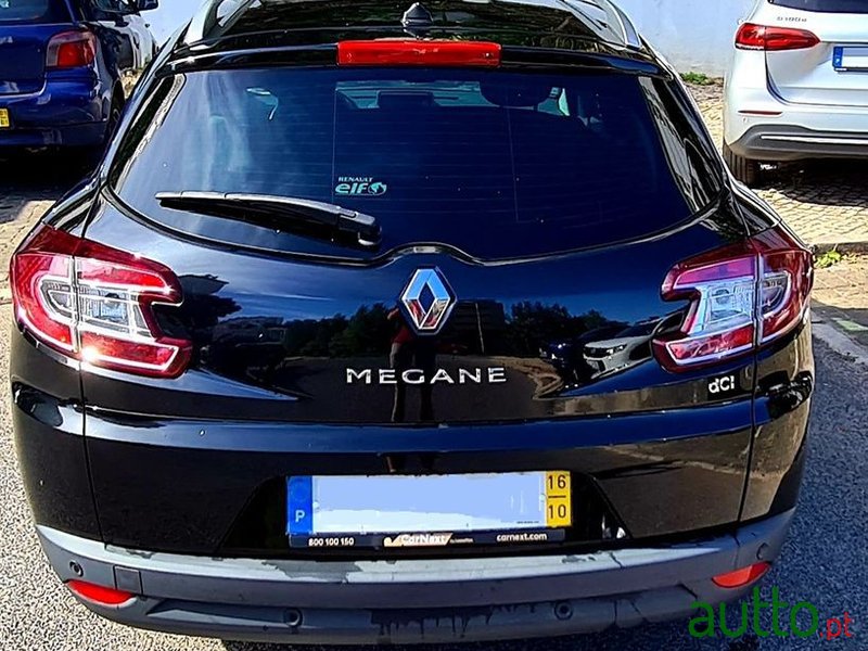 2016' Renault Megane Sport Tourer photo #4