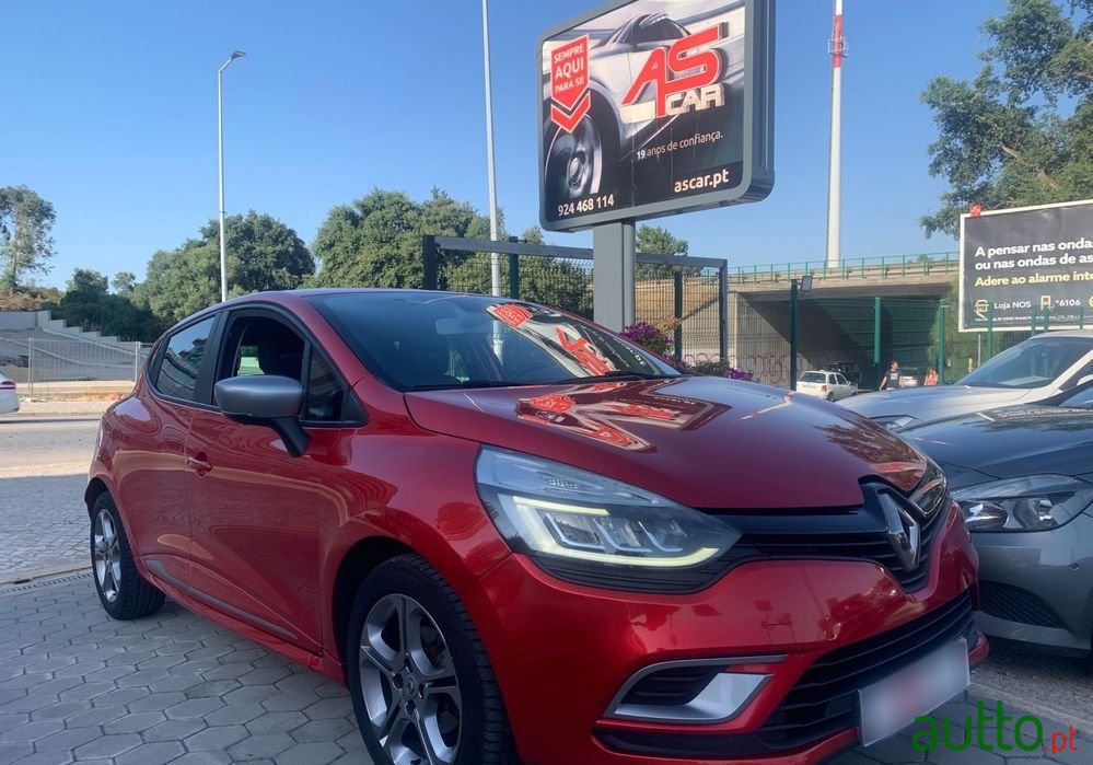 2017' Renault Clio 1.5 Dci Gt Line photo #1