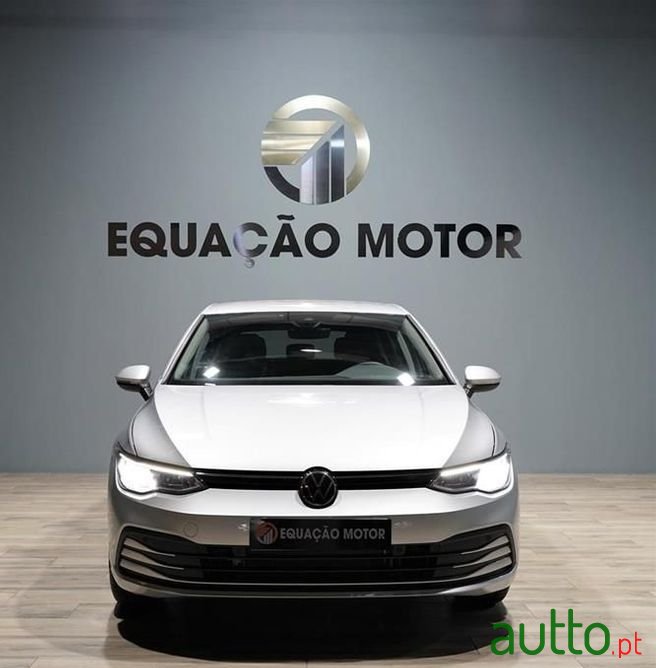 2021' Volkswagen Golf photo #3