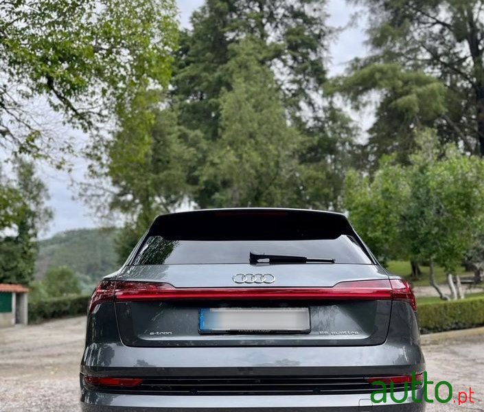 2021' Audi e-tron 55 Quattro photo #3