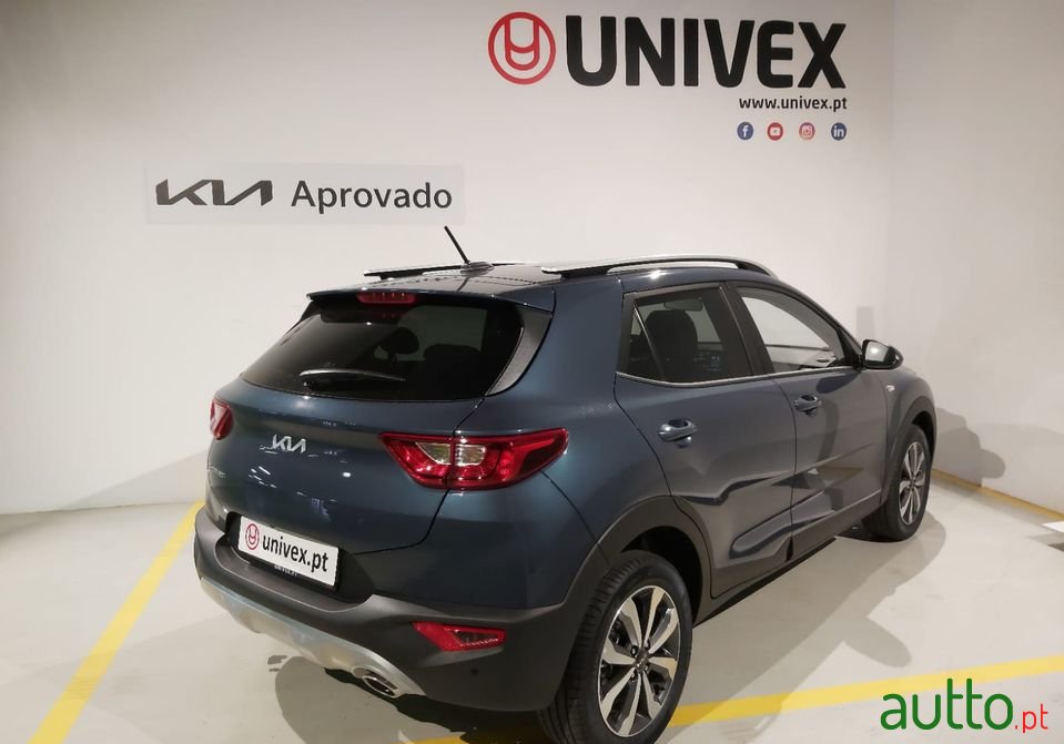 2022' Kia Stonic photo #4
