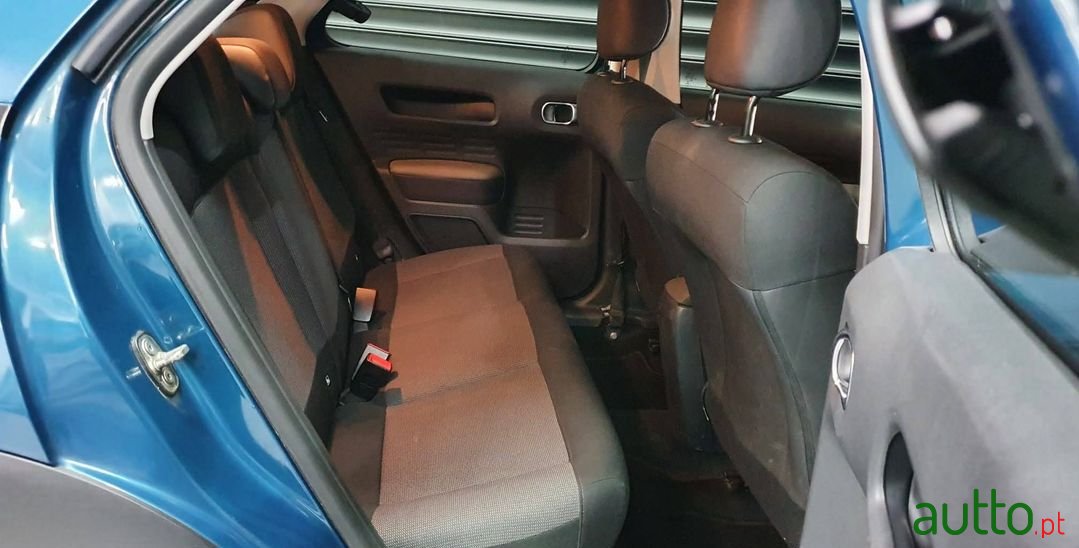 2018' Citroen C4 Cactus photo #6