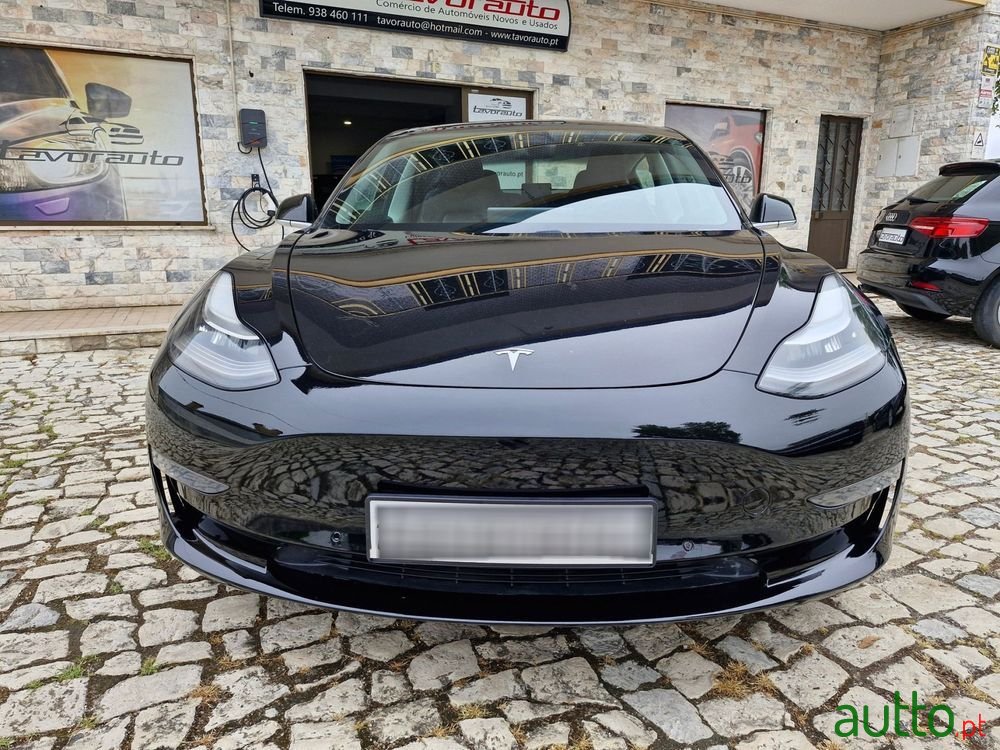 2019' Tesla Model 3 photo #3