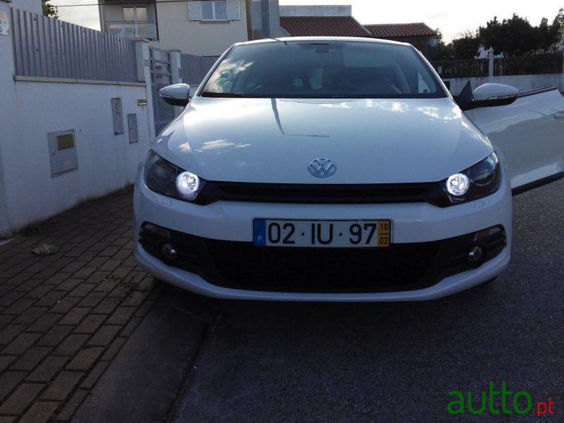 2010' Volkswagen Scirocco 2.0 Tdi Sport photo #2