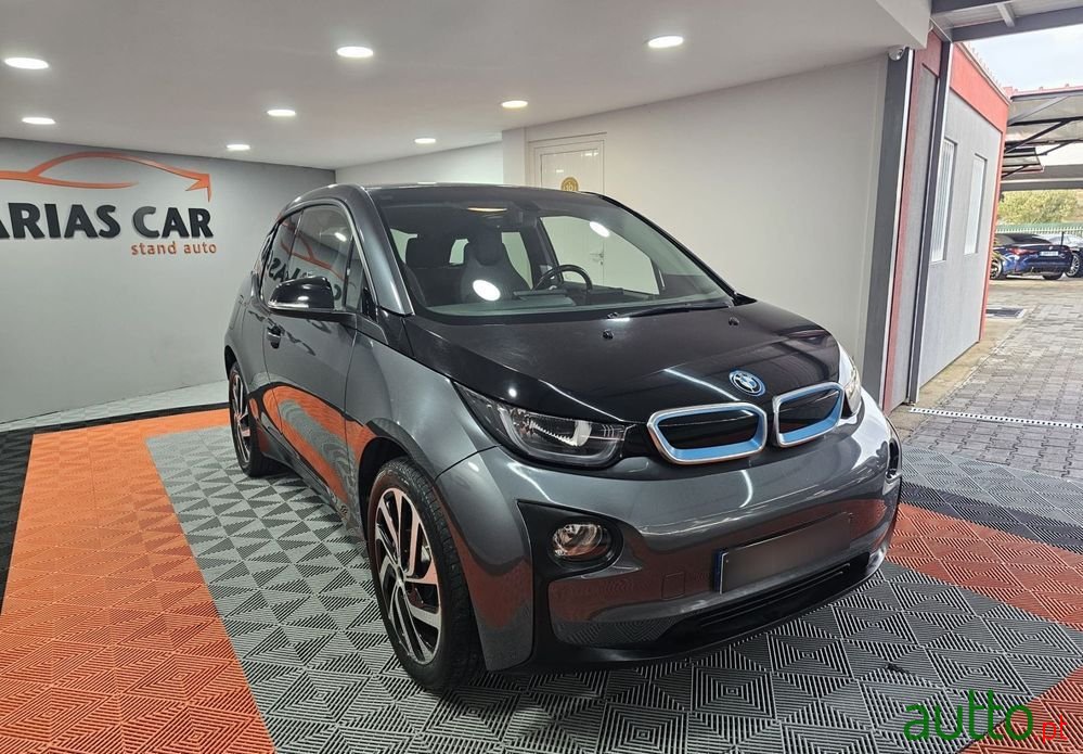 2016' BMW Série I photo #2