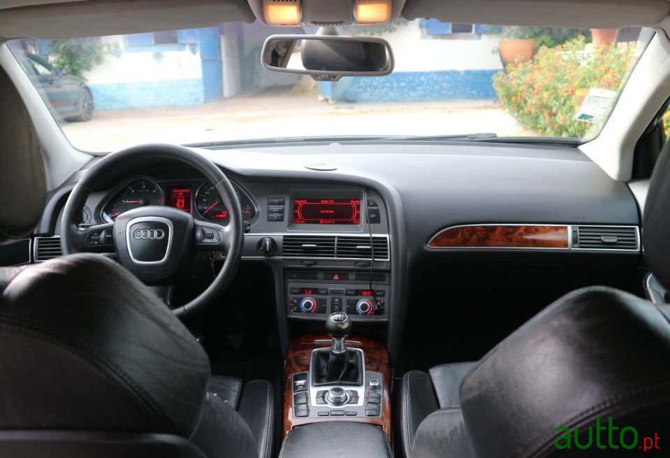 2005' Audi A6 photo #5