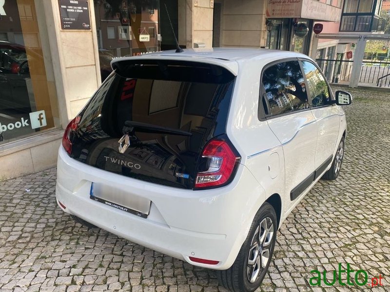 2021' Renault Twingo Z.E. 22 Zen photo #5