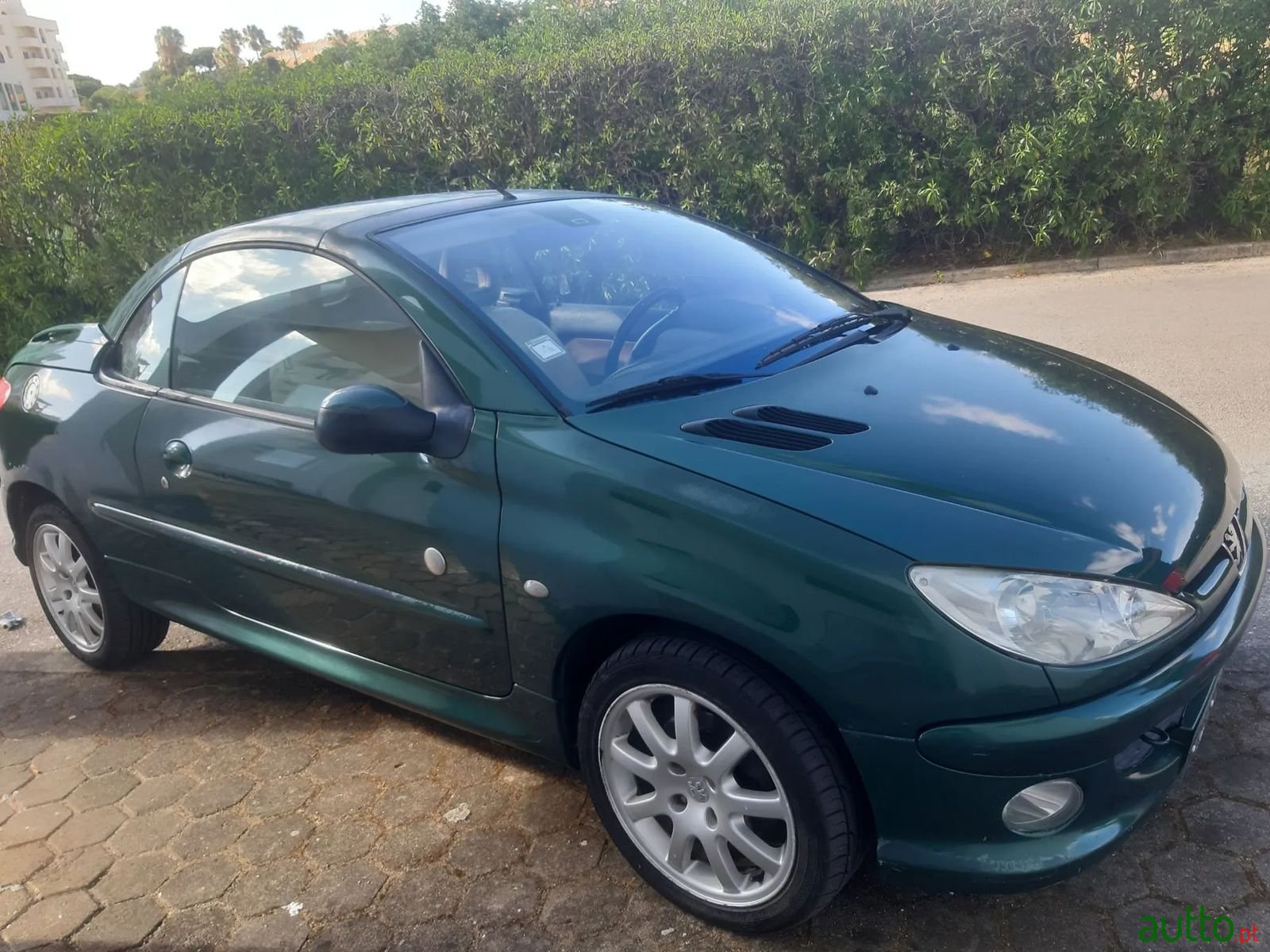 2002' Peugeot 206 photo #1