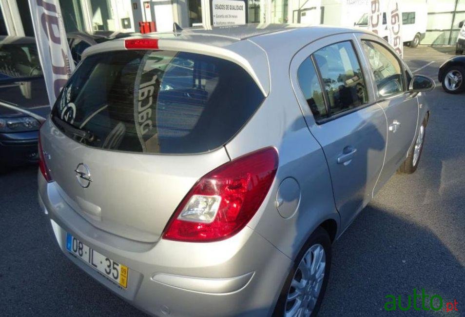 2009' Opel Corsa 1.2 16V Enjoy photo #2