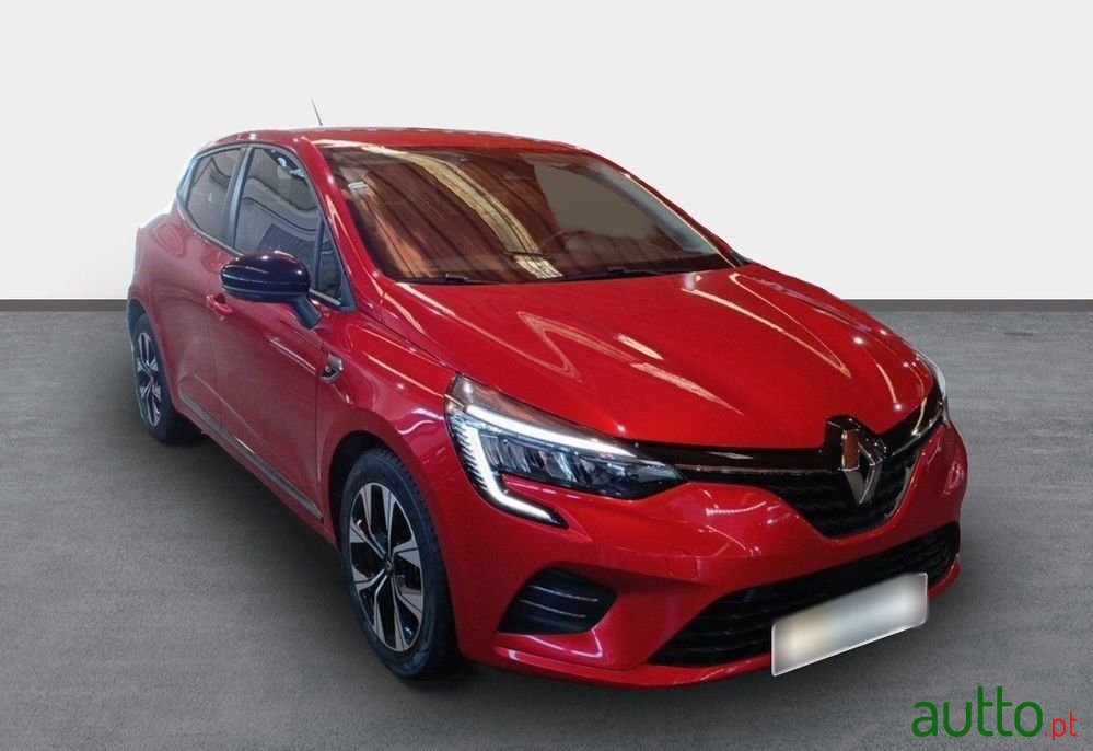 2021' Renault Clio photo #3