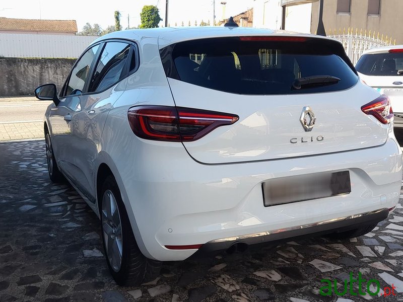 2020' Renault Clio Tce 100 Intens photo #6