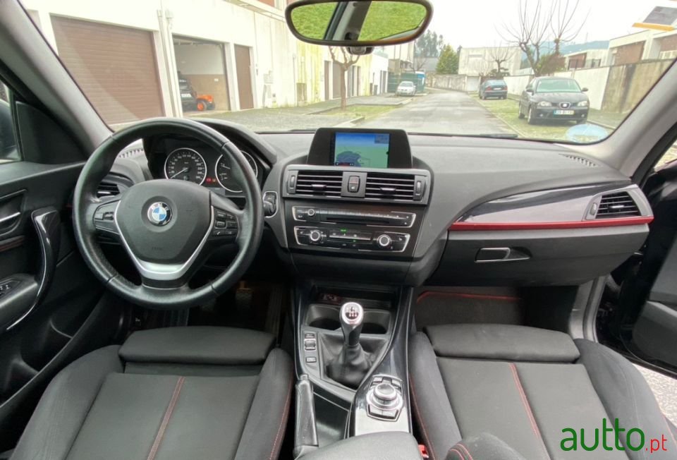 2014' BMW 120 Sport photo #6