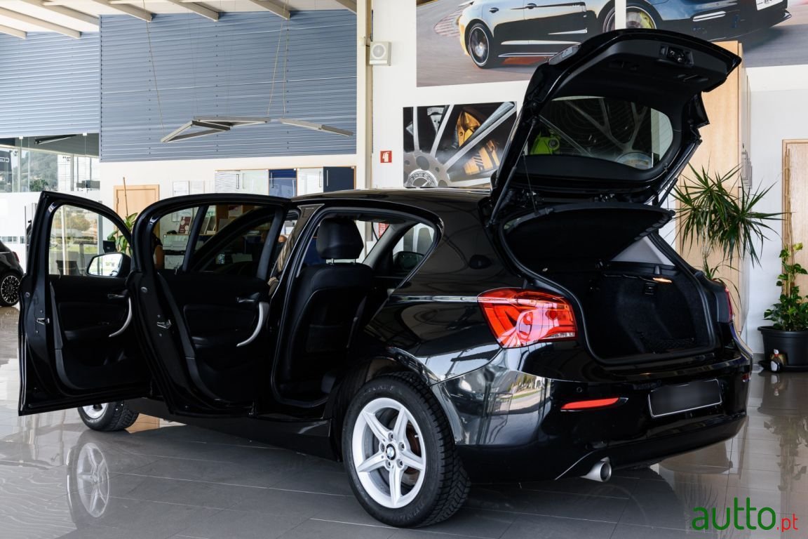 2019' BMW 116 photo #5