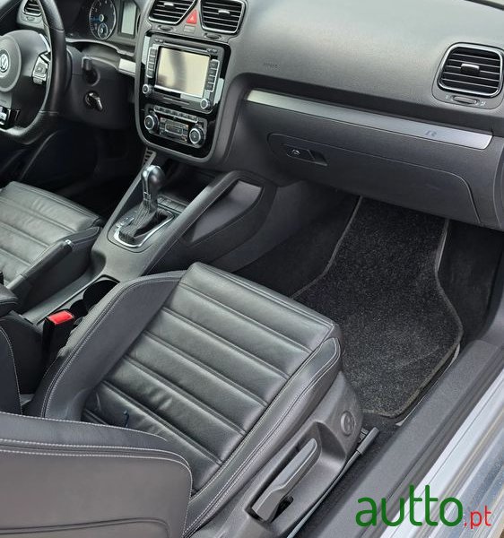 2010' Volkswagen Scirocco 2.0 Tsi R Dsg photo #5