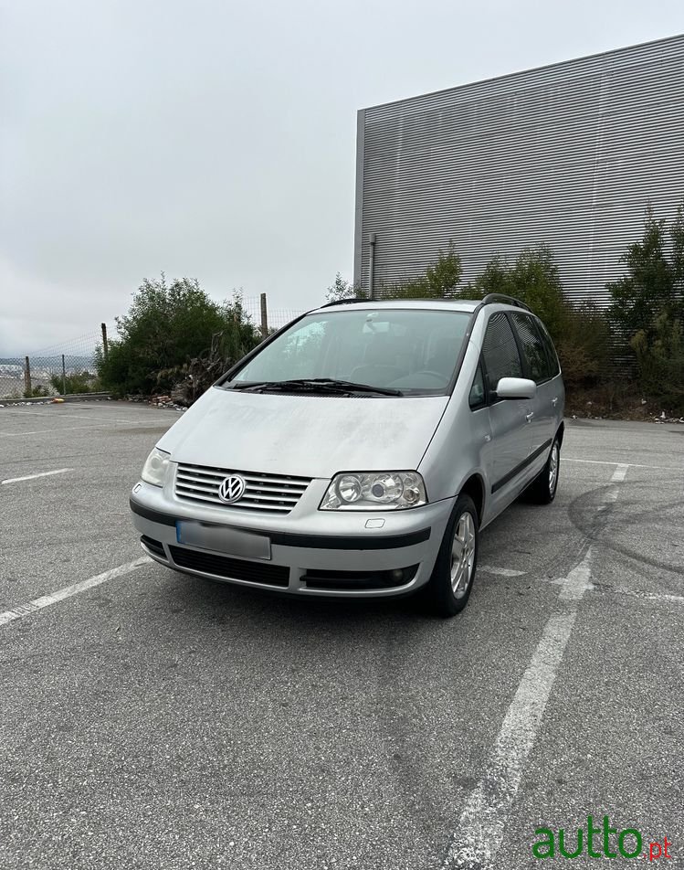 2000' Volkswagen Sharan photo #1