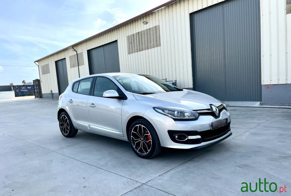 2015' Renault Megane photo #3