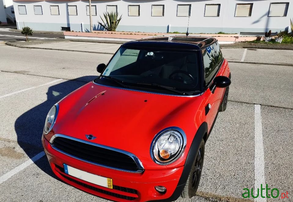 2010' MINI One photo #2