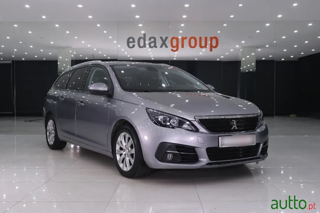 2019' Peugeot 308 Sw photo #1