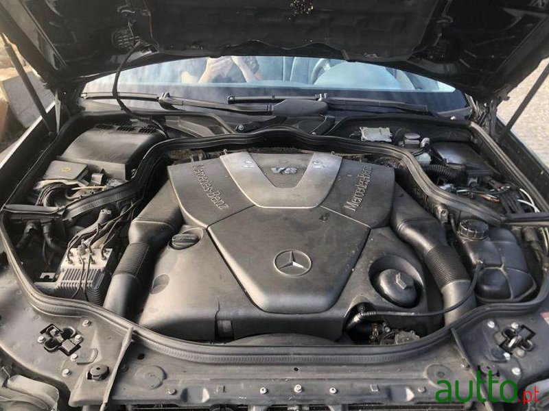 2003' Mercedes-Benz E-400 V8 photo #1
