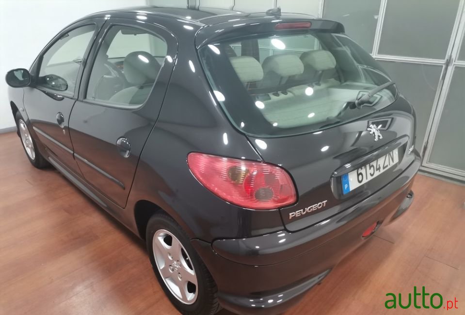 2005' Peugeot 206 photo #6