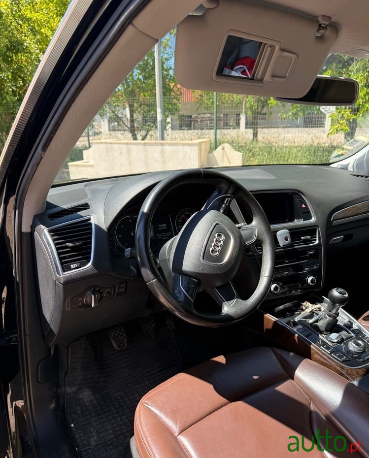 2012' Audi Q5 2.0 Tdi photo #5