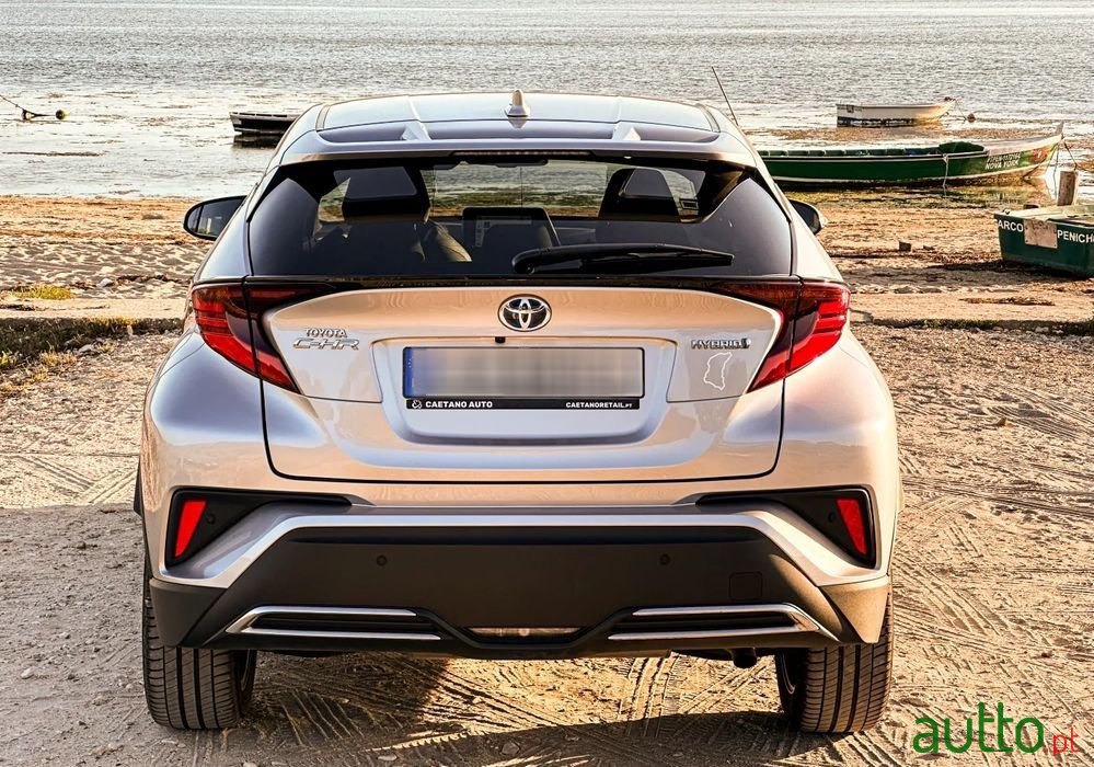 2023' Toyota C-HR photo #4