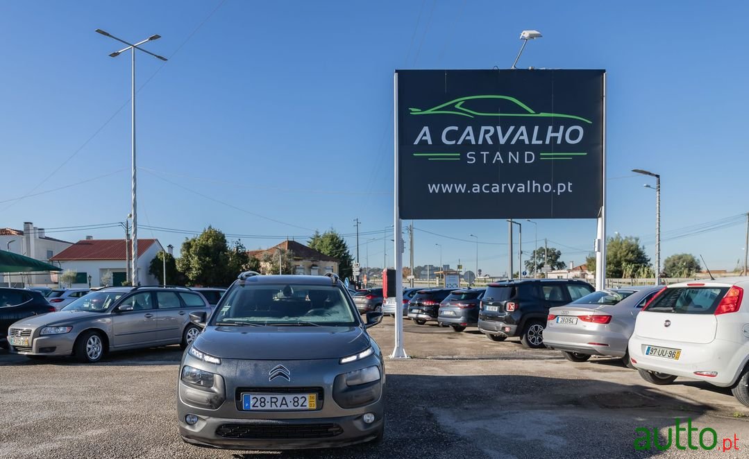 2016' Citroen C4 Cactus photo #2