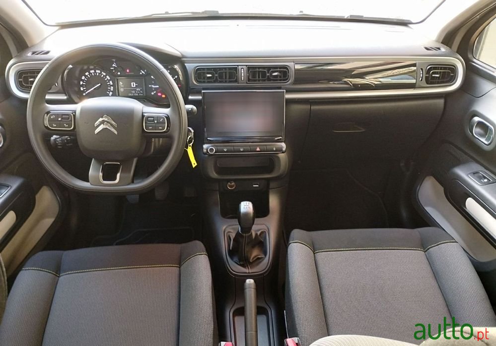 2019' Citroen C3 1.2 Puretech Feel photo #4