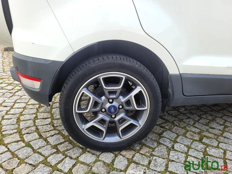 2014' Ford EcoSport photo #3