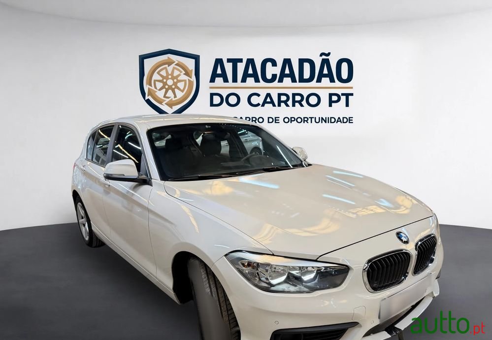 2016' BMW Série 1 D photo #5