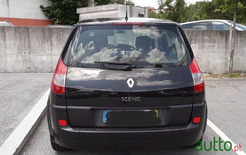 2008' Renault Scenic photo #3