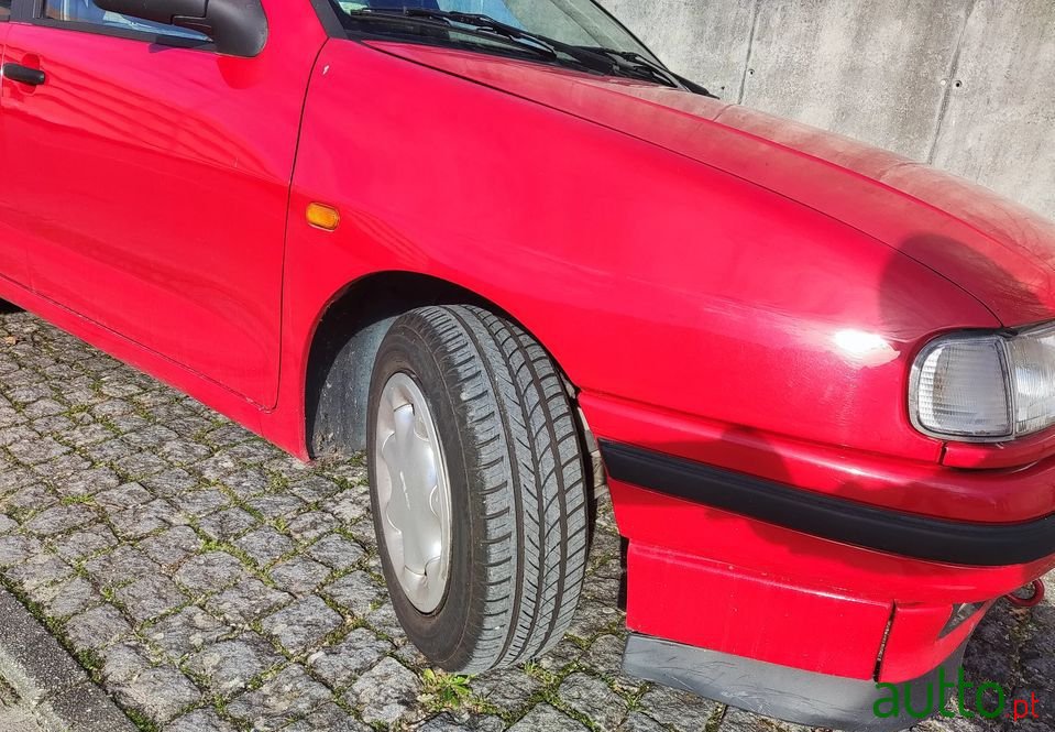 1994' SEAT Ibiza photo #2