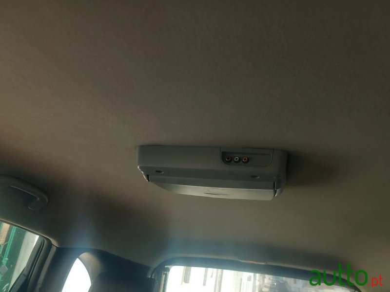 2010' Chevrolet Captiva photo #5