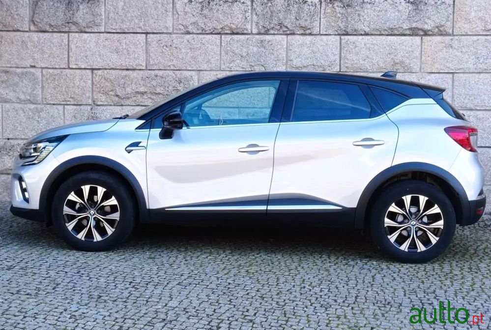 2023' Renault Captur 1.0 Tce Techno photo #3