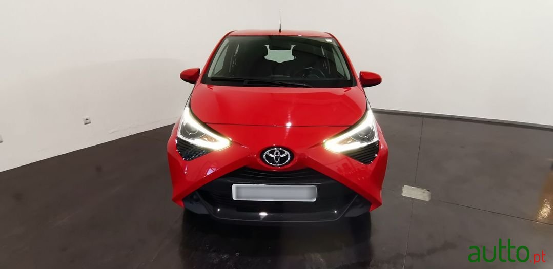 2021' Toyota Aygo photo #5