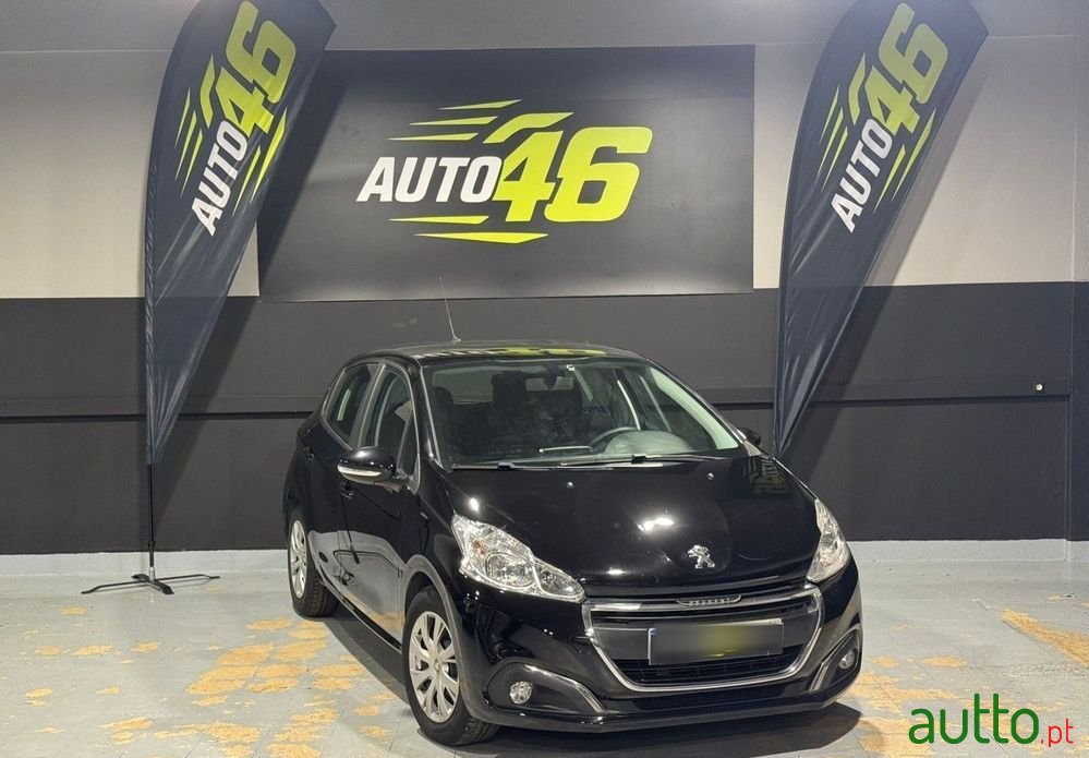 2018' Peugeot 208 Puretech photo #1