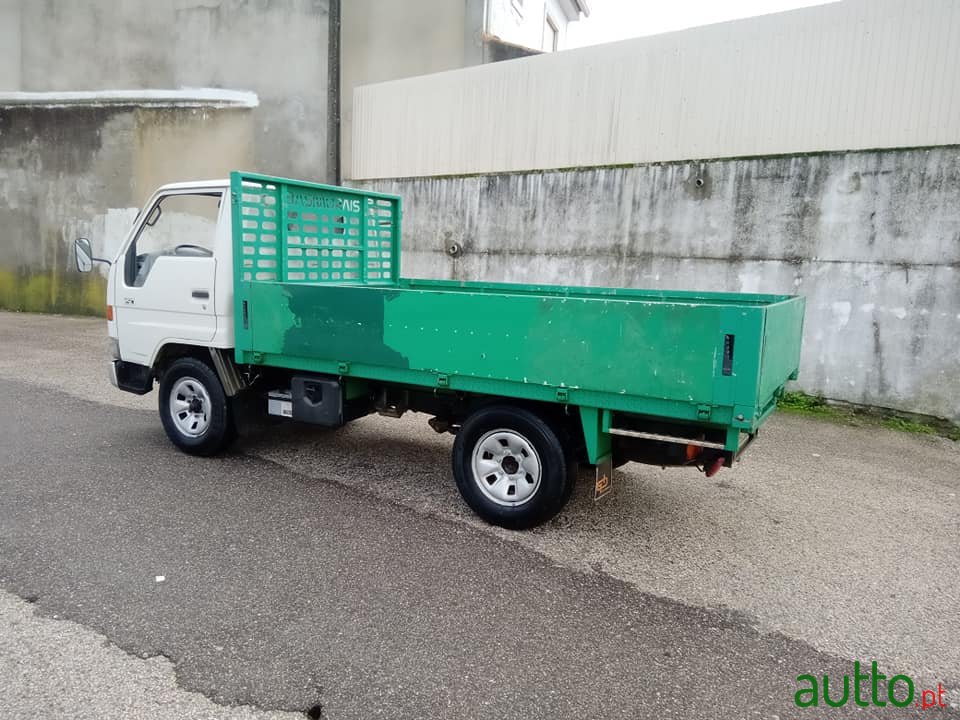 1999' Toyota Dyna photo #5