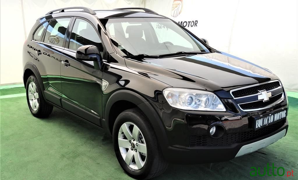 2009' Chevrolet Captiva photo #2