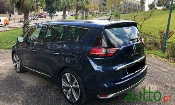 2017' Renault Grand Scenic photo #3