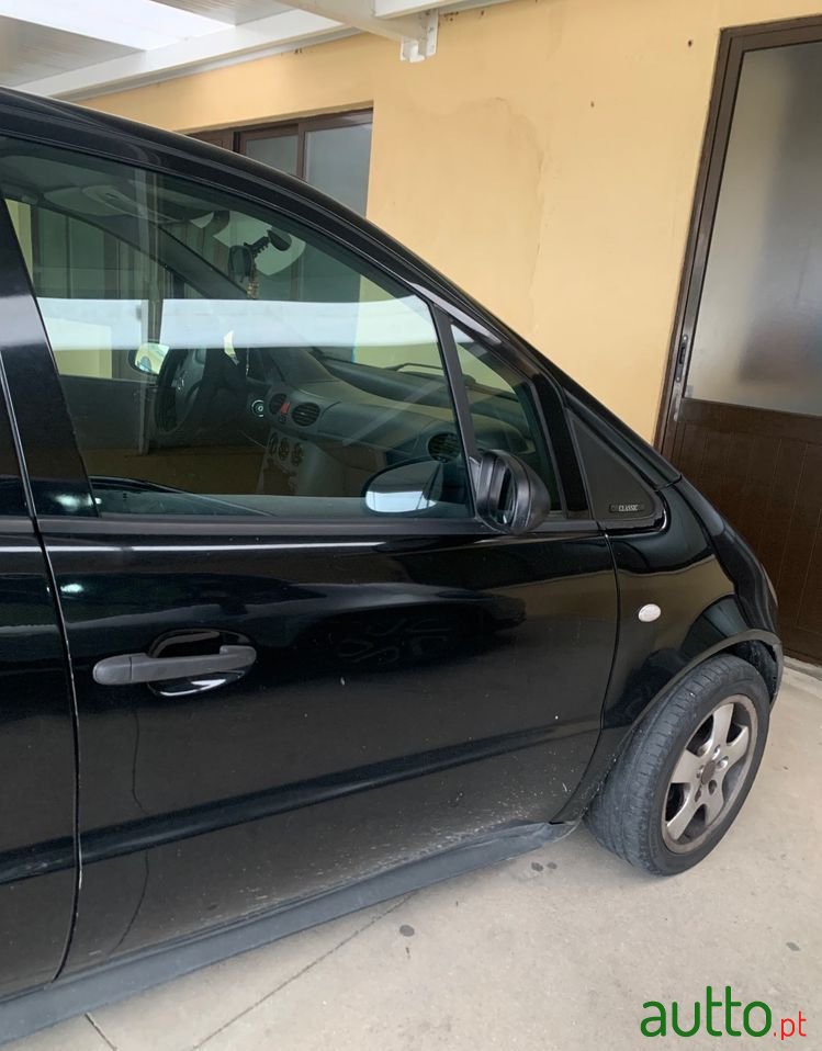2000' Mercedes-Benz Classe A photo #1
