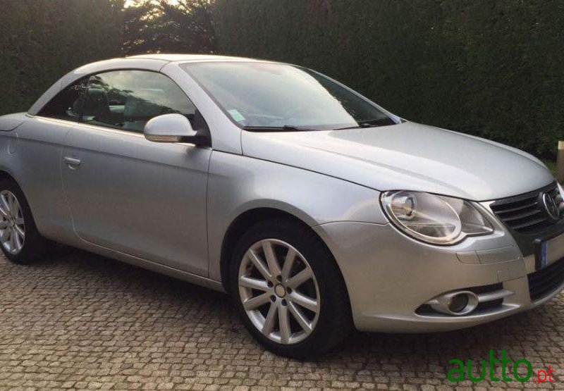 2006' Volkswagen Eos photo #2