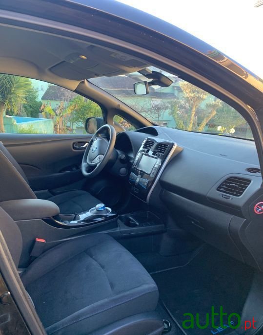 2017' Nissan Leaf photo #6