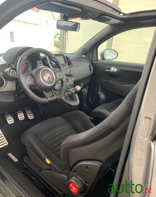 2017' Fiat 595C Abarth photo #4