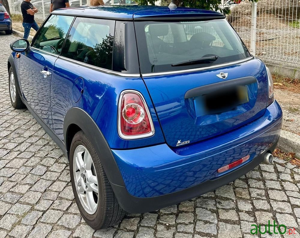 2012' MINI One D photo #5