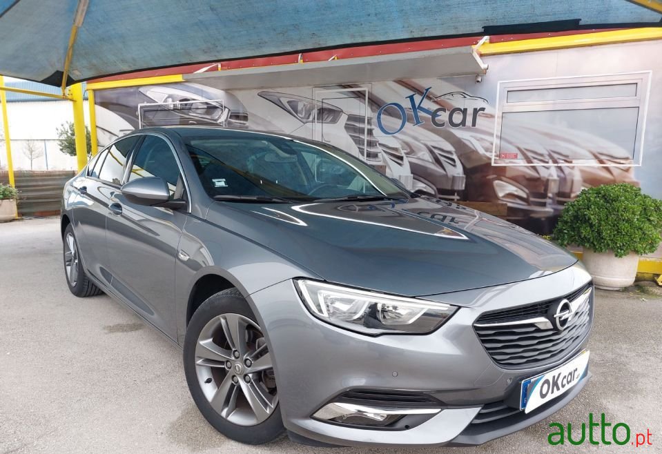 2018' Opel Insignia Grand Sport photo #6