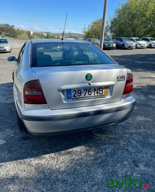 1999' Skoda Octavia photo #4