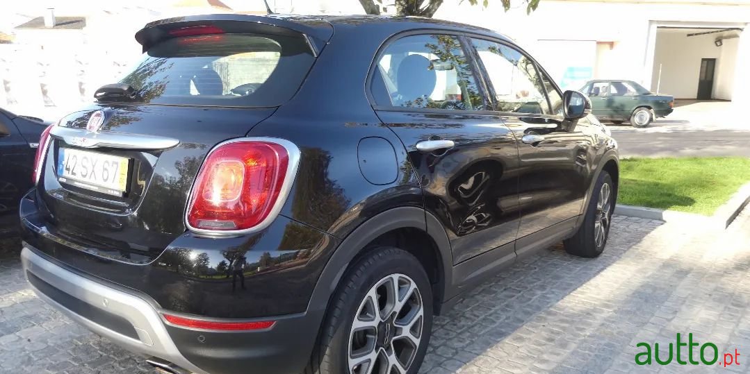 2017' Fiat 500X photo #6